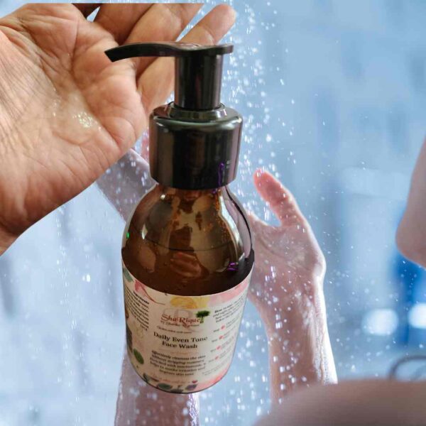 Daily Even Tone Face Wash Texture